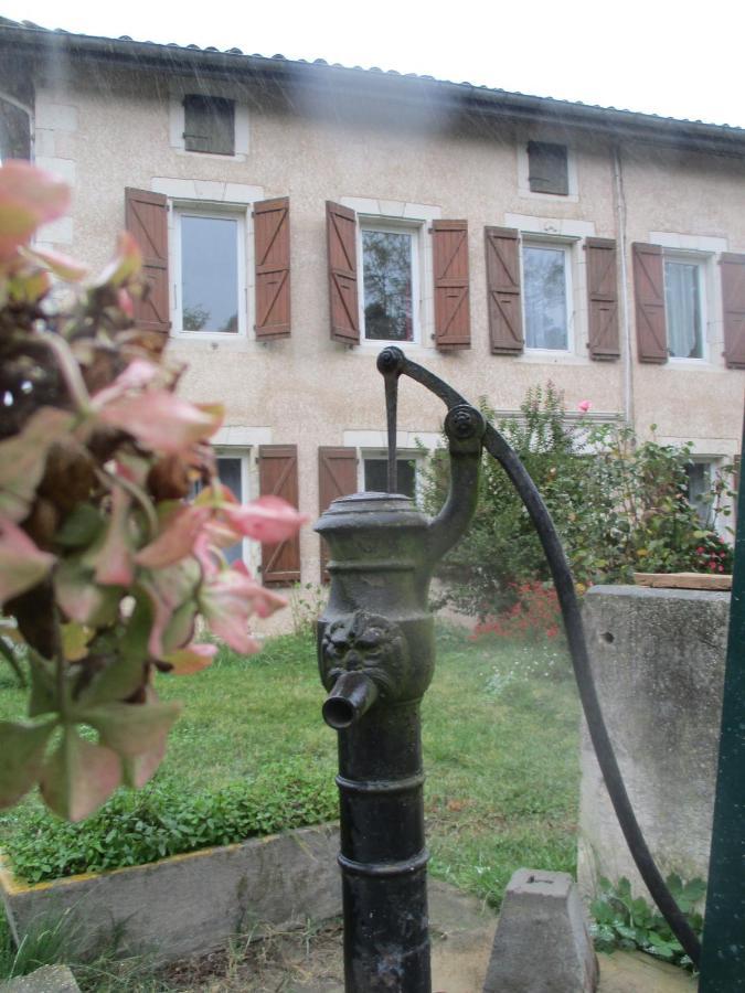 Hôtel La Maison Saint Roch à Martres-Tolosane Extérieur photo